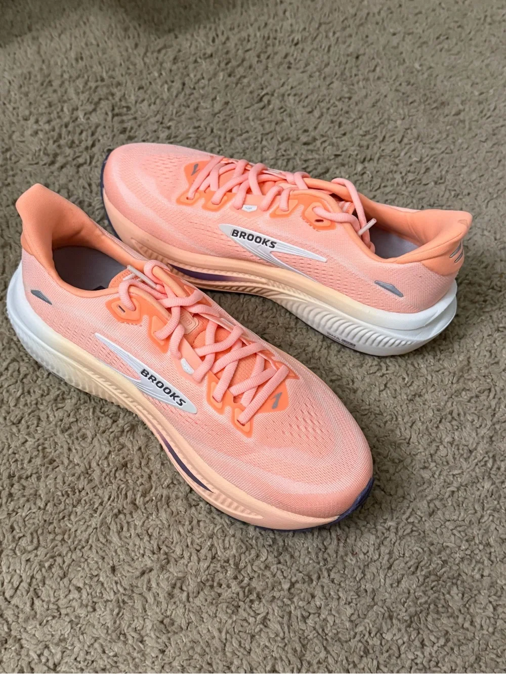 Brooks Women’s Athletic Shoe - Coral Peach with White and Purple Accents NEW 7